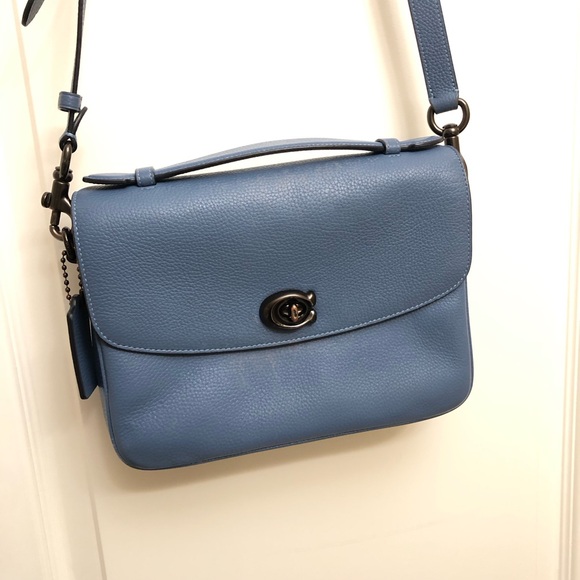 Coach Cassie 19 Crossbody - Picture 2 of 16